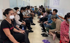 Để người bệnh ung thư không phải bỏ dở điều trị vì 'tấm vé sống đắt đỏ'
