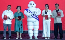 Michelin vinh danh rất nhiều quán bún bò Huế, phở, bánh cuốn, ốc... nhưng không có bánh mì