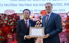 Hiệu trưởng Trường đại học Y dược Huế được giao quyền Giám đốc Đại học Huế