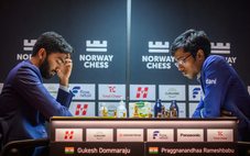 Thần đồng 20 tuổi hạ gục Carlsen và Vua cờ Gukesh chỉ trong 2 ngày