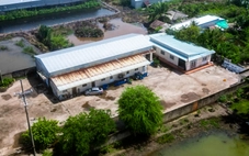 Mua đất được ‘khuyến mãi’ nhà xưởng, chủ đất không chịu nên kiện ra tòa