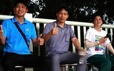 CĐV Công đoàn Cần Thơ thức xuyên đêm, đi 200km cổ vũ đội nhà