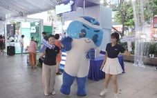 Trước giờ bế mạc Lễ hội Tài chính số: Người dân vẫn săn quà, trải nghiệm ngân hàng số