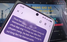 Nhiều khách hàng than trời vì trầy trật chuyển mạng giữ số