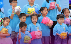 Đập heo đất cuối năm: Hành trình sẻ chia đến Tết cho em 2026