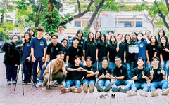 Câu lạc bộ chơi nhạc bằng cả trái tim của Trường THPT Nguyễn Công Trứ