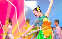 Làm quen cô bạn học giỏi, múa đẹp của Trường THCS Xuân Diệu (Tiền Giang)