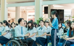 Teen Trường THPT Nguyễn Hiền mang đến 'ngôn ngữ yêu thương'