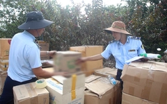 Bên trong kho chứa hơn 25 ngàn sản phẩm nghi hàng giả, nhập lậu ở Tây Ninh