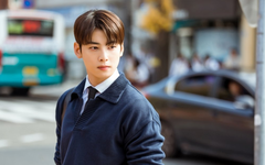 Cha Eun Woo ra mắt album; Seventeen tái xuất