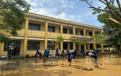 Khắc phục hậu quả bão lũ