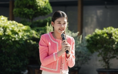 Hoa hậu Lê Âu Ngân Anh truyền cảm hứng tự tin tỏa sáng cho teen Trường THPT Hùng Vương