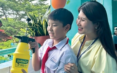 Gương mặt 'Con ngoan trò giỏi': Ba mẹ cứ làm việc công ty, con sẽ làm việc nhà