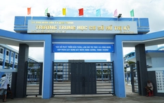Kết quả kiểm tra vụ hiệu trưởng ký cho vợ thuê căng tin và lập quỹ trái quy định 2,9 tỉ đồng