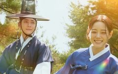 4 lý do khiến phim Moon river của Kim Se Jeong và Kang Tae Oh gây chú ý