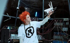 Fan RHYDER 'bức xúc' trước việc thay đổi lịch mở bán album đầu tay