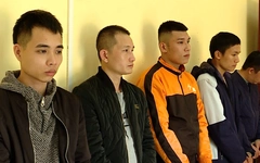 Khởi tố 5 người truyền bá hàng trăm clip đồi trụy thu lợi hàng chục tỉ đồng