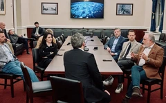 Phim tài liệu mới về hiện tượng bí ẩn UFO được trình chiếu tại Quốc hội Mỹ