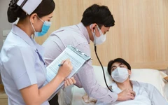 Bệnh do não mô cầu đe dọa mọi lứa tuổi, nguy cơ tử vong trong 24 giờ