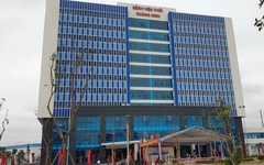 Trưởng khoa bán thuốc không có trong danh mục cho bệnh nhân tại Bệnh viện Phổi Quảng Ninh