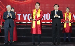 Trao giải Sao Đỏ cho 10 doanh nhân quản lý các doanh nghiệp tổng tài sản trên 2,8 triệu tỉ đồng