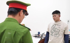 Bắt khẩn cấp người cha ôm hai con nhảy cầu khiến một bé tử vong