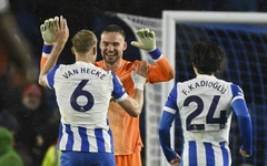 CLB tại Ngoại hạng Anh xin lỗi Trung Quốc sau bài đăng gây tranh cãi