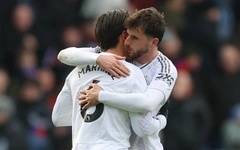 Man United ngược dòng đánh bại Crystal Palace