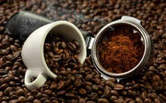 Caffeine giúp giảm đau đầu?