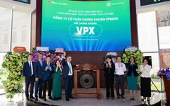 Cổ phiếu VPX của VPBankS giảm mạnh ngày chào sàn