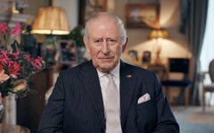 Vua Charles báo tin vui: Có thể giảm lịch điều trị ung thư trong năm mới