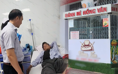 Tạm ngưng hoạt động, kiểm tra các điểm bán bánh mì nghi gây ngộ độc ở Quảng Ngãi