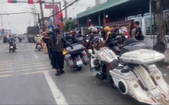 Đoàn mô tô phân khối lớn vi phạm nhiều lỗi trên quốc lộ 1 qua Đồng Tháp