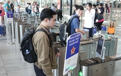 Bay thời công nghệ