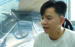 Thanh niên mua súng qua Facebook rồi bỏ vào cốp xe chạy ngoài đường thì bị phát hiện