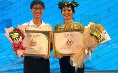 Chàng trai tặng vòng nguyệt quế về cho mẹ sau chiến thắng tại chương trình Đường đến vinh quang