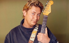 Chris Rea, tác giả Driving Home for Christmas qua đời đột ngột trước Giáng sinh