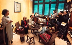 Hoài niệm tuổi thơ cùng tour ‘Hà Nội - chạm miền ký ức’