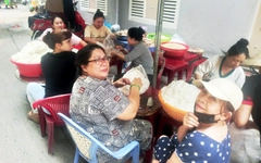 Hẻm nhỏ hào sảng, nghĩa tình ở TP.HCM