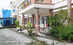 Cận cảnh nhiều trụ sở dôi dư đang xuống cấp, lãnh đạo tỉnh Cà Mau lên tiếng