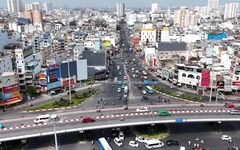 TP.HCM sẽ thử nghiệm các dịch vụ drone cứu hộ, giao hàng, ô tô bay