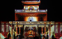 Xem Lý Công Uẩn dời đô và nghe bài thơ thần 'Nam quốc sơn hà'