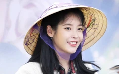 IU viết thư tay bằng tiếng Việt, fan thích thú 'đứng ngồi không yên'