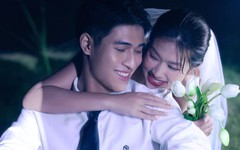 Đoàn Thiên Ân khóc hết nước mắt khi làm cô dâu cho...Hồ Quỳnh Hương