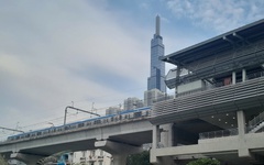 Lên lịch khám phá các quán cà phê ngắm metro tại TP.HCM