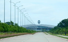 Tháp không lưu sân bay Nay Pyi Taw (Myanmar) có thể đã sập vì động đất