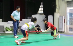 Sôi nổi các trận tranh tài đẩy gậy tại Giải thể thao học sinh TP.HCM
