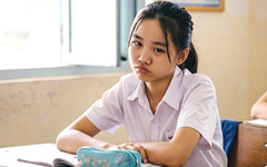 Tại sao gen alpha hay than thở thế?