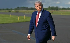 Tổng thống Trump mỉa mai sinh viên Harvard không thể làm phép toán cơ bản