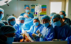 Bộ trưởng Bộ Y tế gửi thư khen ê kíp thông tim bào thai cho sản phụ Singapore